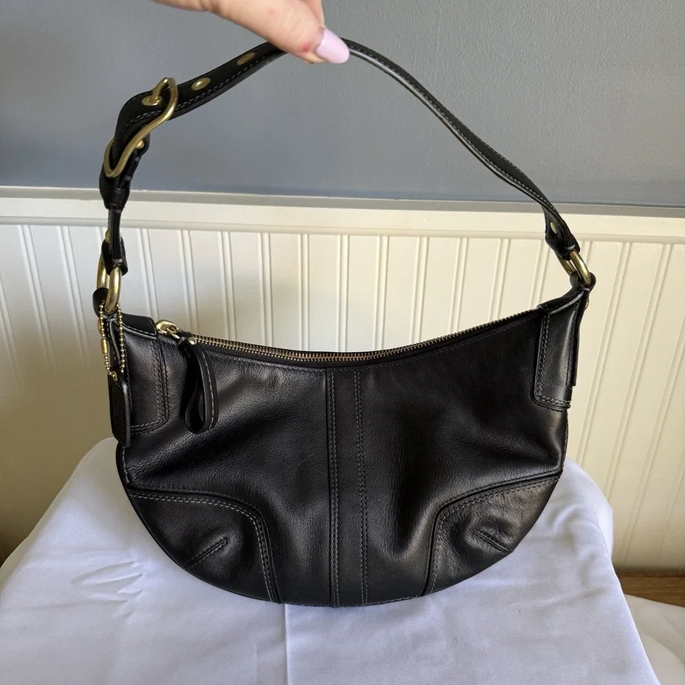 Coach 11372 Black Leather Ergo Hobo Crescent Shoulder Bag Purse Handbag Y2K 2007